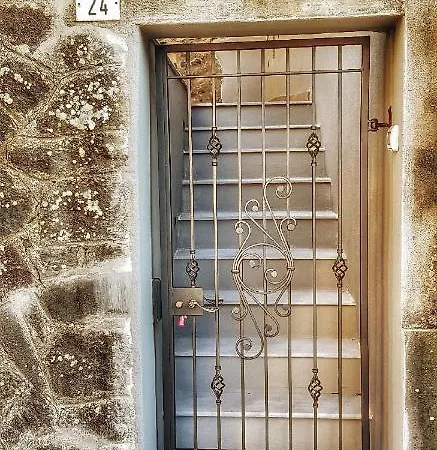 Casa Del Glicine - Monolocale Con Terrazzo Vista Sul Verde, Parcheggio Gratuito E Self Check-in