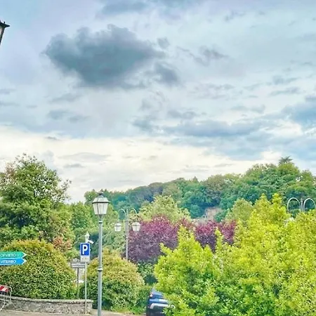 Casa Del Glicine - Monolocale Con Terrazzo Vista Sul Verde, Parcheggio Gratuito E Self Check-in *